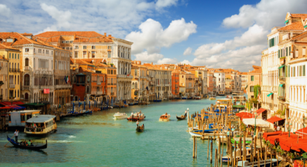 cheap flights to Italy