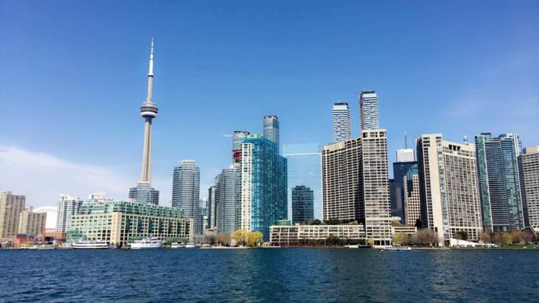 Where to Stay in Toronto: Best Areas, Hotels & Travel Guide